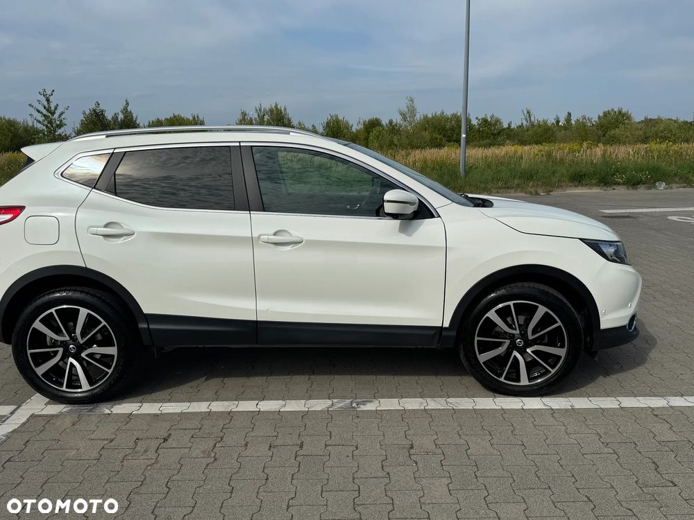 Nissan Qashqai 1.2 DIG-T Tekna Xtronic - 6