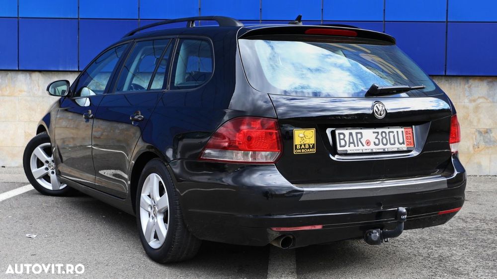 Volkswagen Golf 1.6 TDI DPF Highline - 12