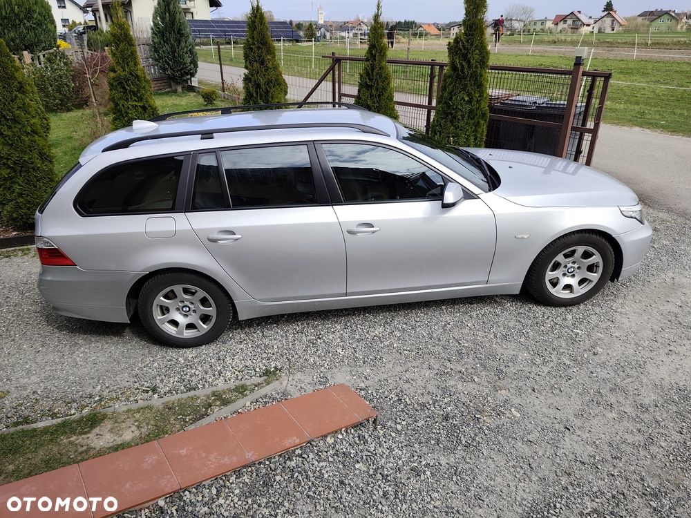 BMW Seria 5 520d - 14
