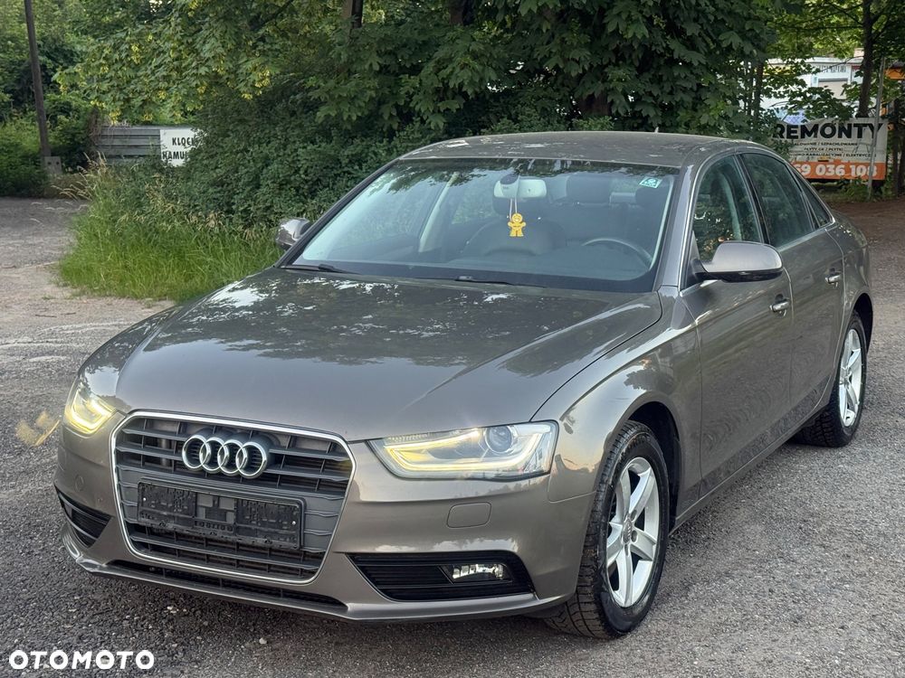 Audi A4 Limousine 2.0 TDI DPF multitronic Attraction - 14
