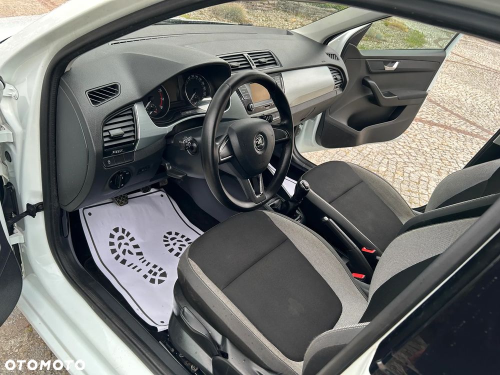 Skoda Fabia - 34
