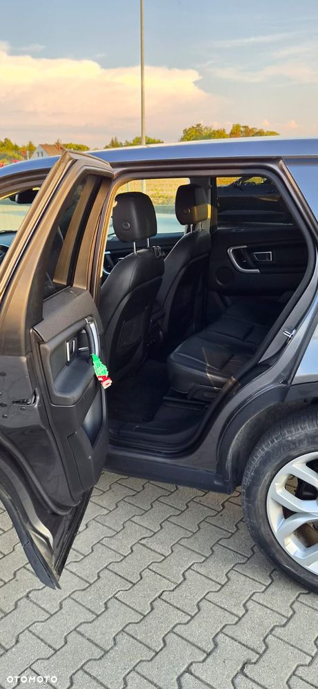 Land Rover Discovery Sport 2.0 TD4 HSE - 16