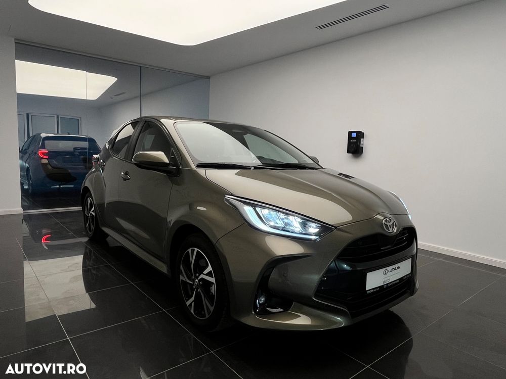 Toyota Yaris 1.5 VVT-i HSD Dynamic - 5