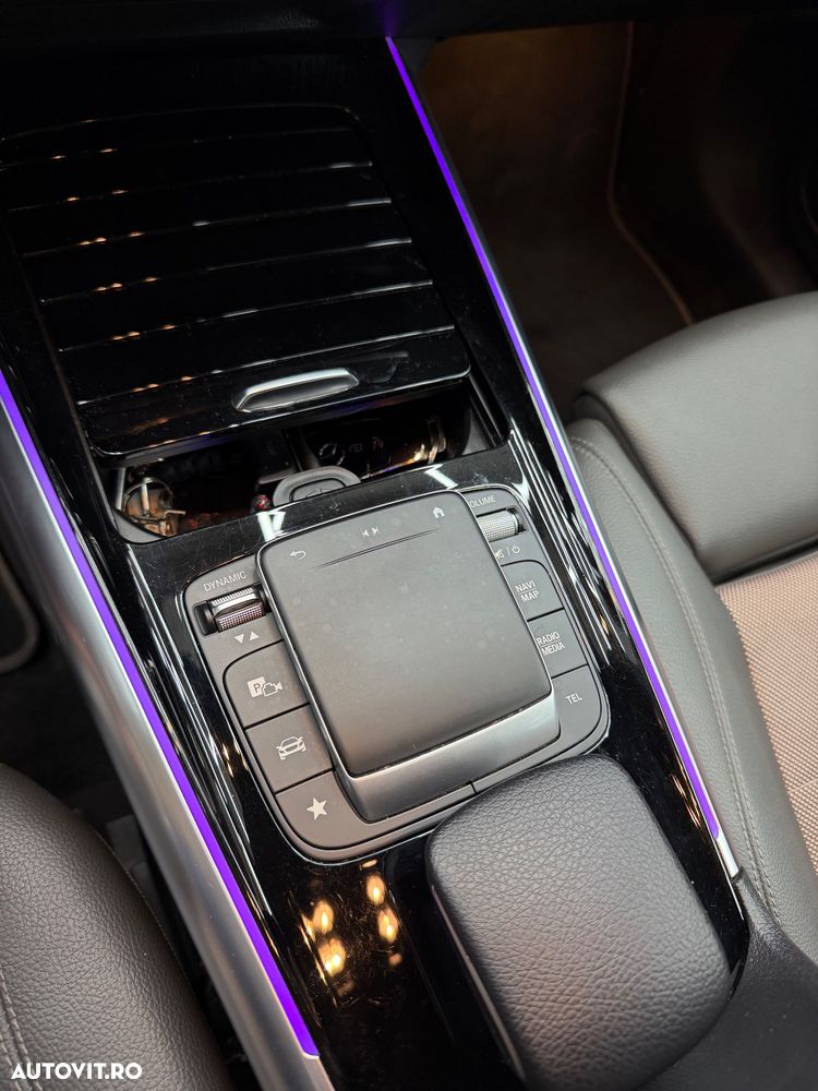 Mercedes-Benz EQA 250 - 11