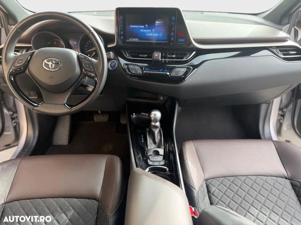 Utilizat Toyota C-HR 2018 - 18 349 EUR, 52 000 km - Autovit.ro