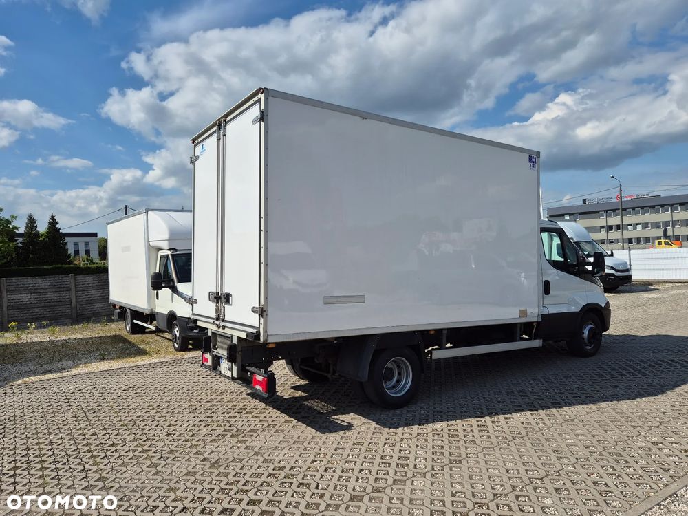 Iveco Daily 72C18 / 35C18 chłodnia XARIOS 600, hakówka, 3.0HPT, klimatyzacja - 4