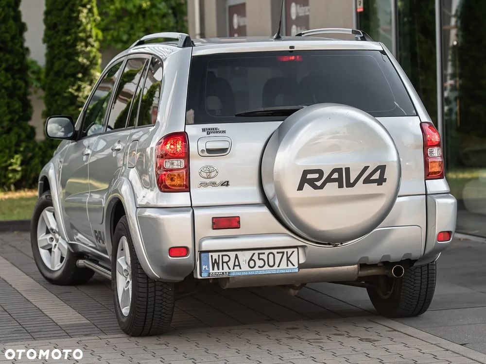 Toyota RAV4 2.0 VVT-i Sol - 4