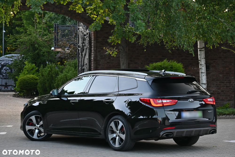 Kia Optima 2.0 T-GDI GT - 11