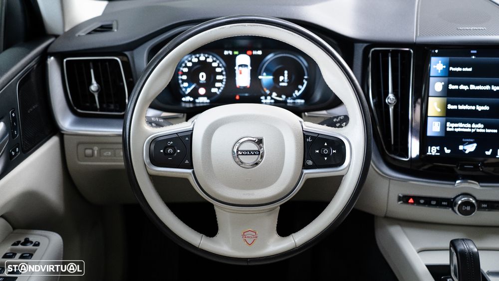 Volvo XC 60 2.0 T8 PHEV Inscription AWD - 22