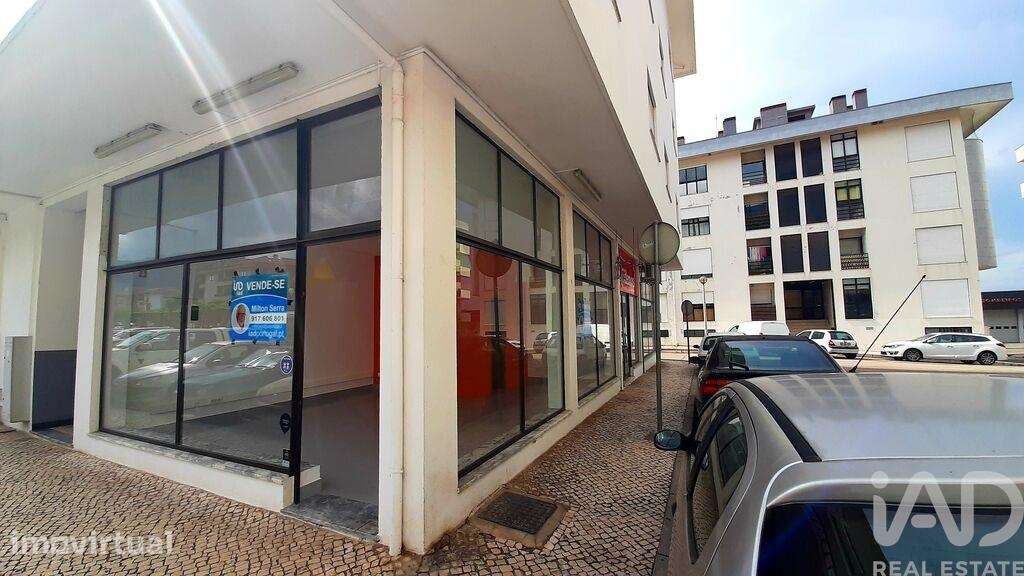 Loja / Estabelecimento Comercial em Lousã e Vilarinho de 32,00 m2 - Grande imagem: 4/4