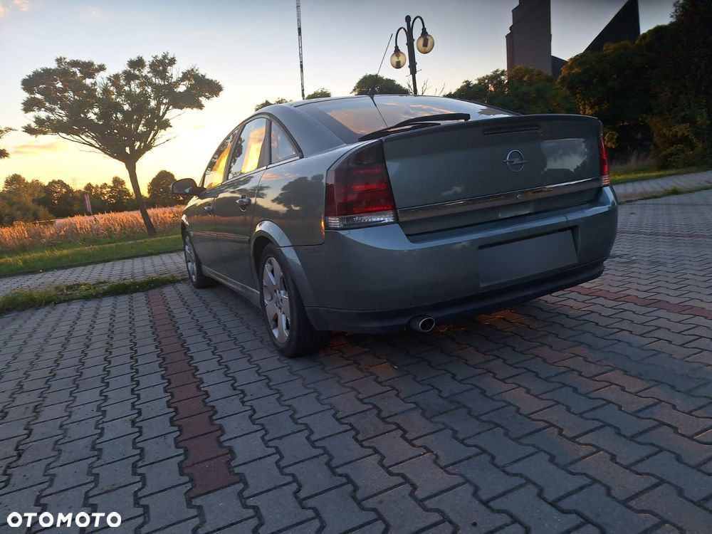 Opel Vectra 1.8 - 8