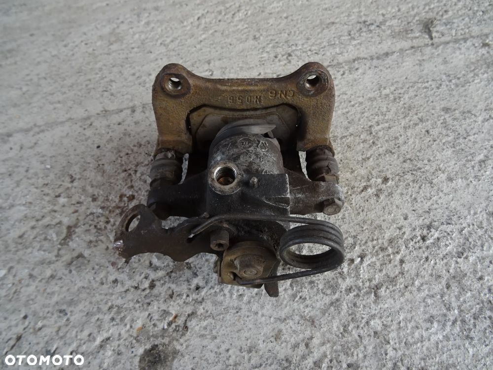 AUDI A6 C5 2,5 ZACISK HAMULCOWY HAMULCA PRAWY TYŁ 38mm - 4