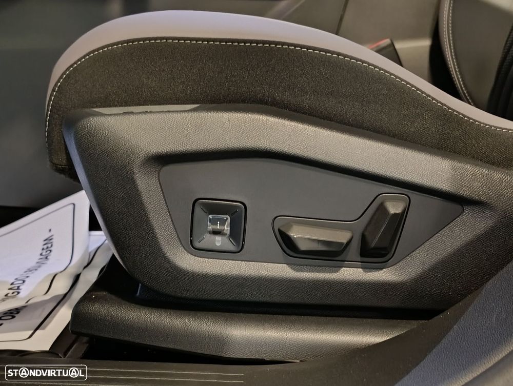 Jeep Compass - 12