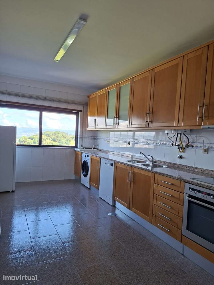 Apartamento T3 para Arrendar - Grande imagem: 4/14