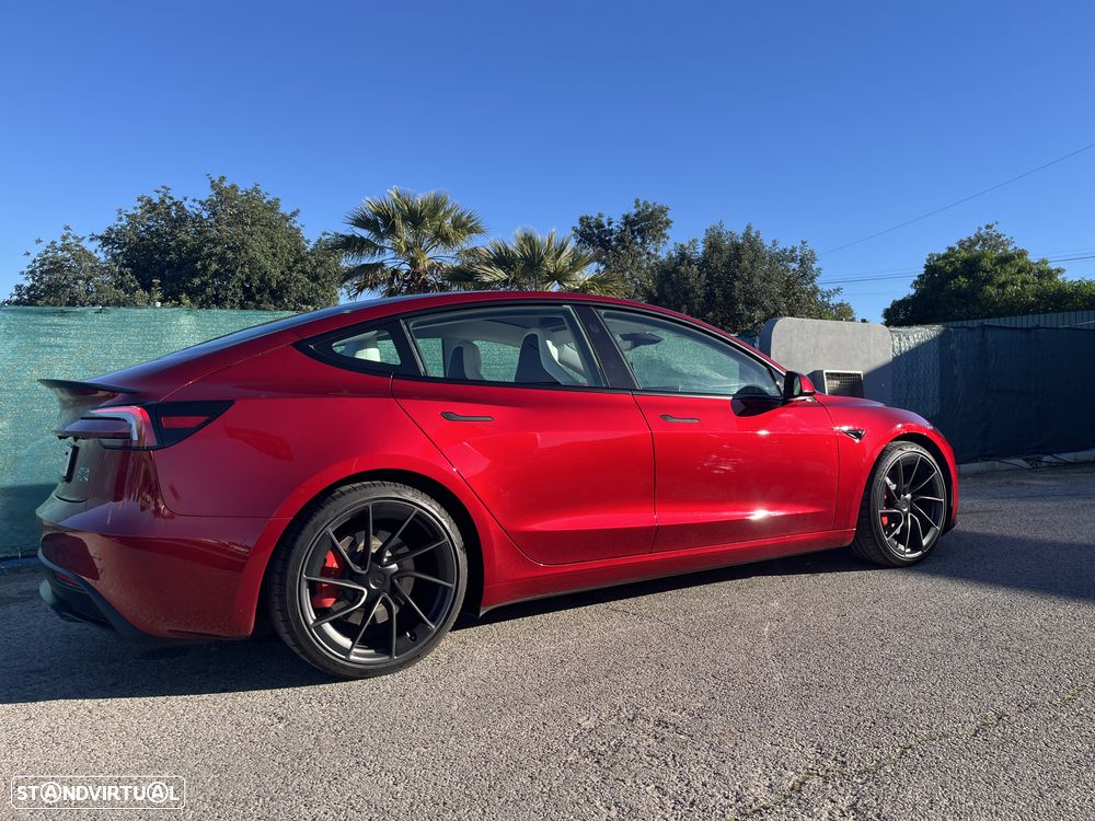 Tesla Model 3 Performance Tração Integral - 16