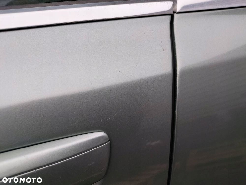 DRZWI KOMPLETNE LEWY PRZÓD AUDI A8 D3 LX6Z - 6