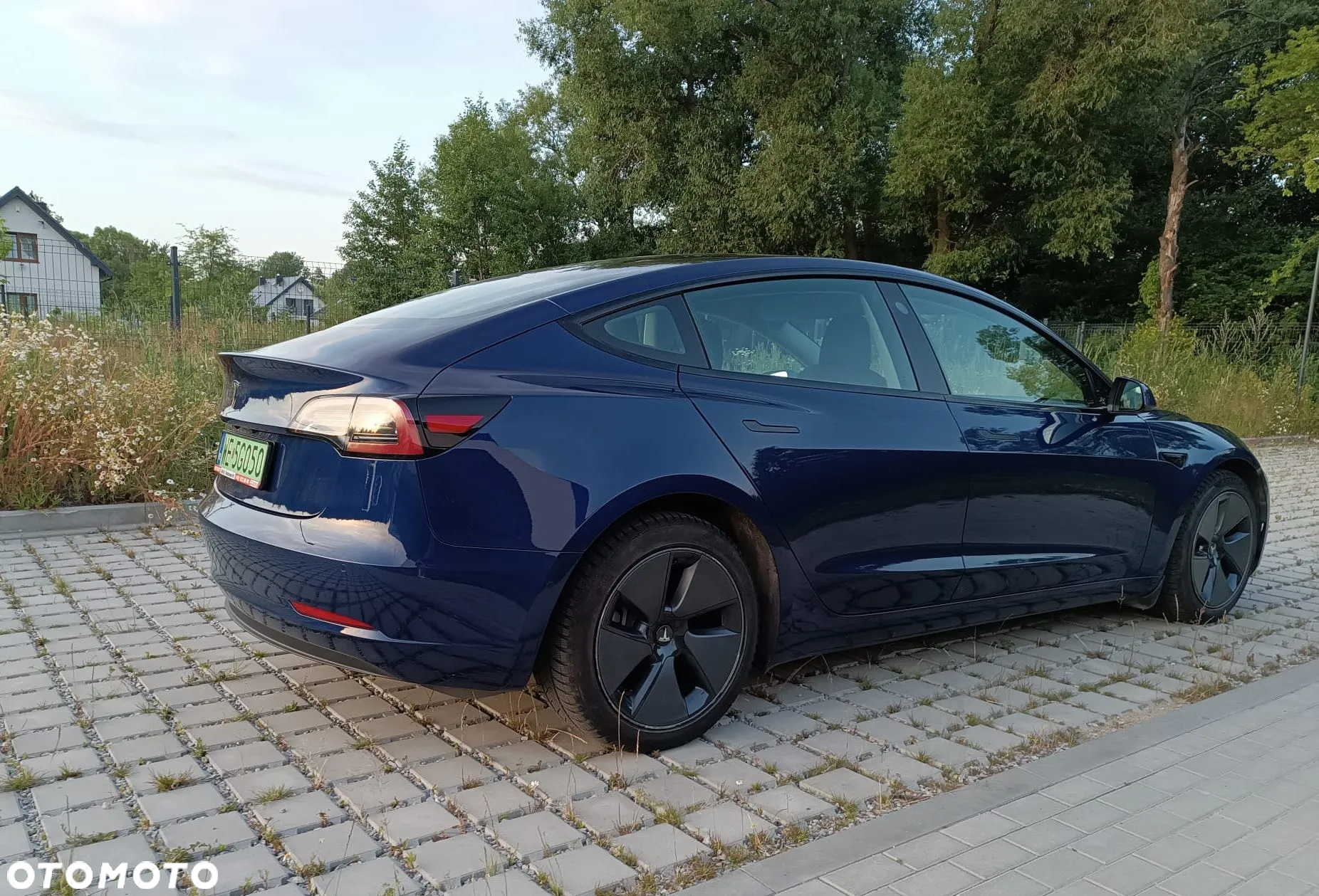 Tesla Model 3 - 9