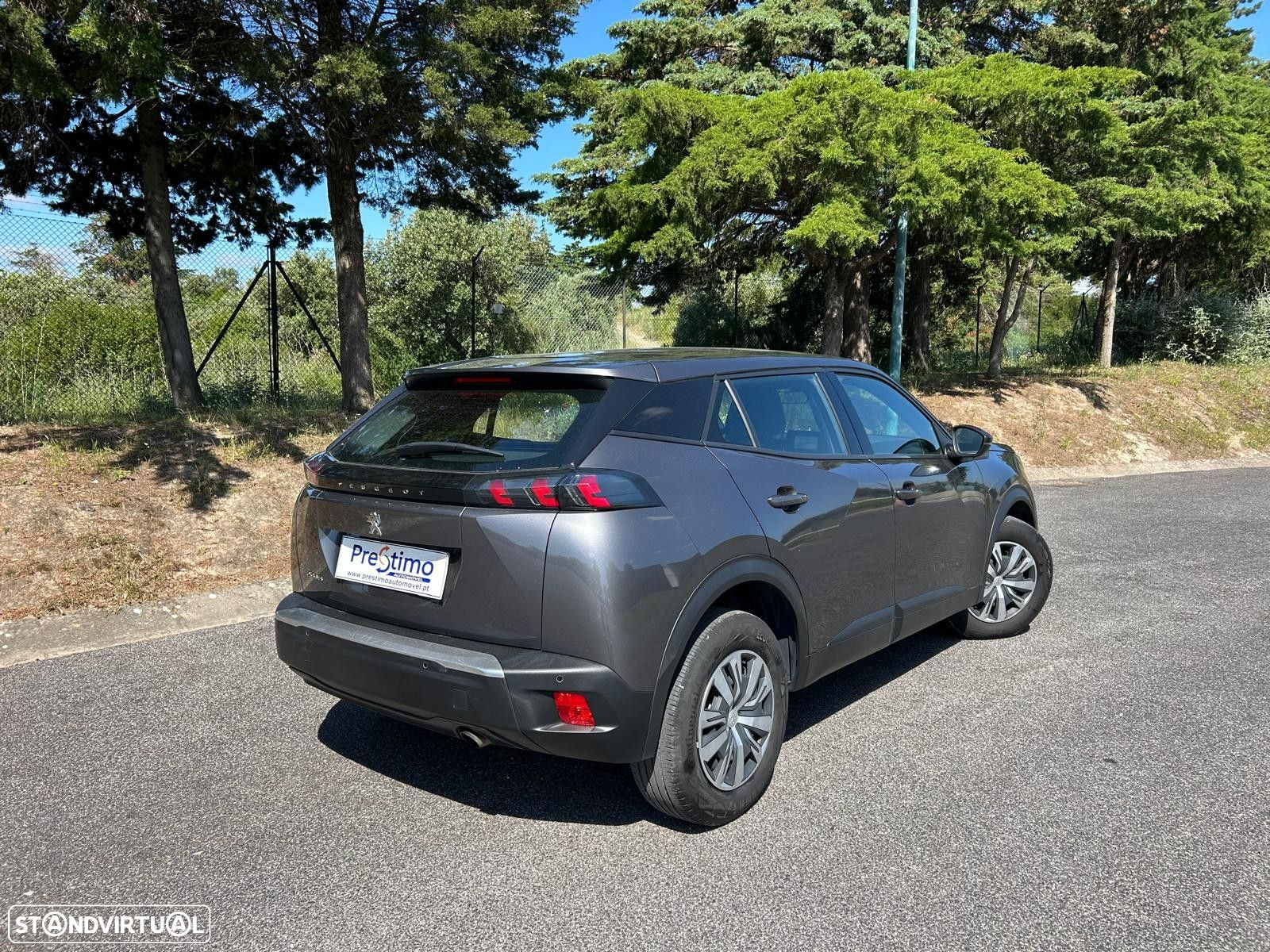 Peugeot 2008 1.2 PureTech Active Pack - 26