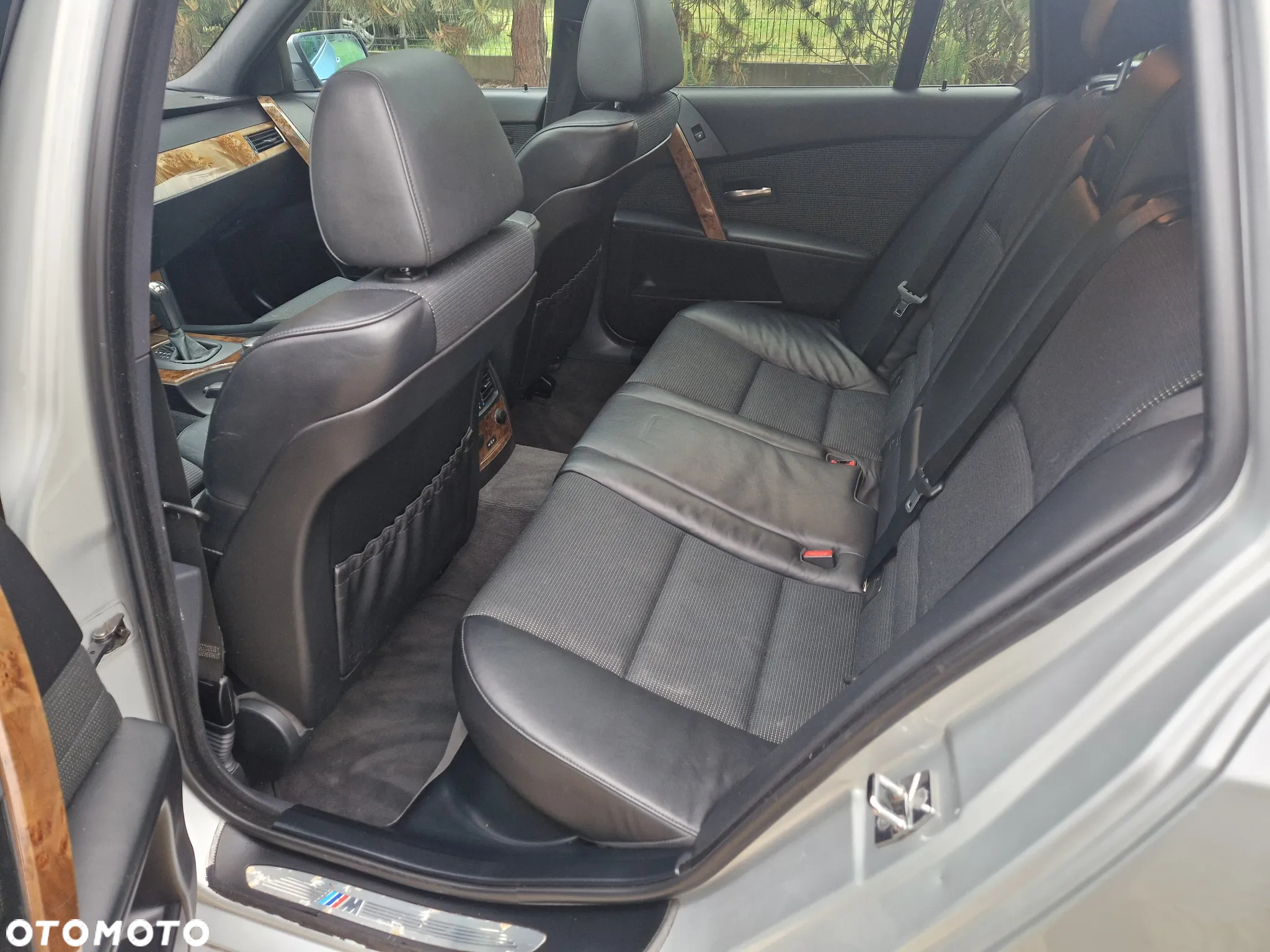 BMW Seria 5 530xd Touring - 17