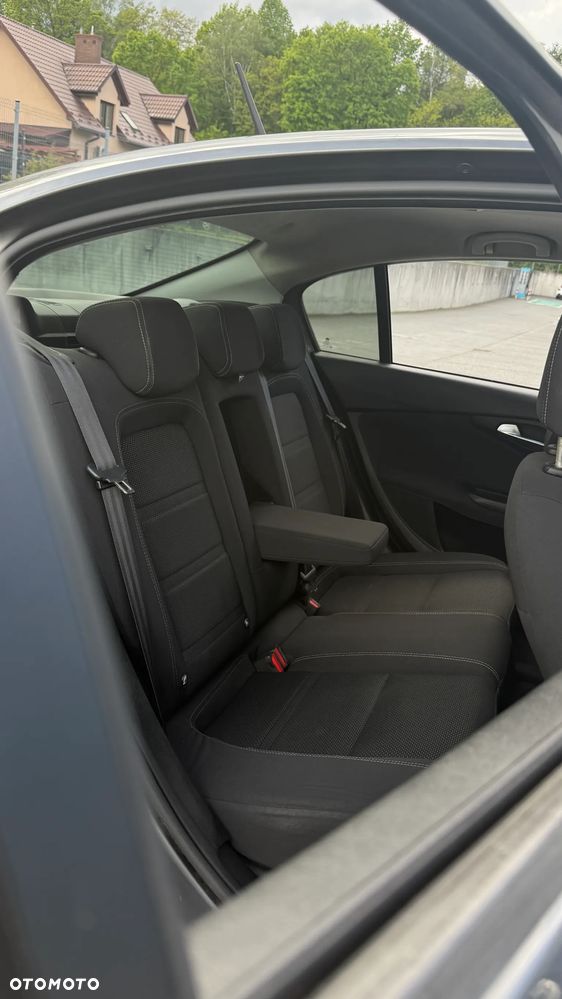 Fiat Tipo 1.4 16v Lounge EU6d - 16