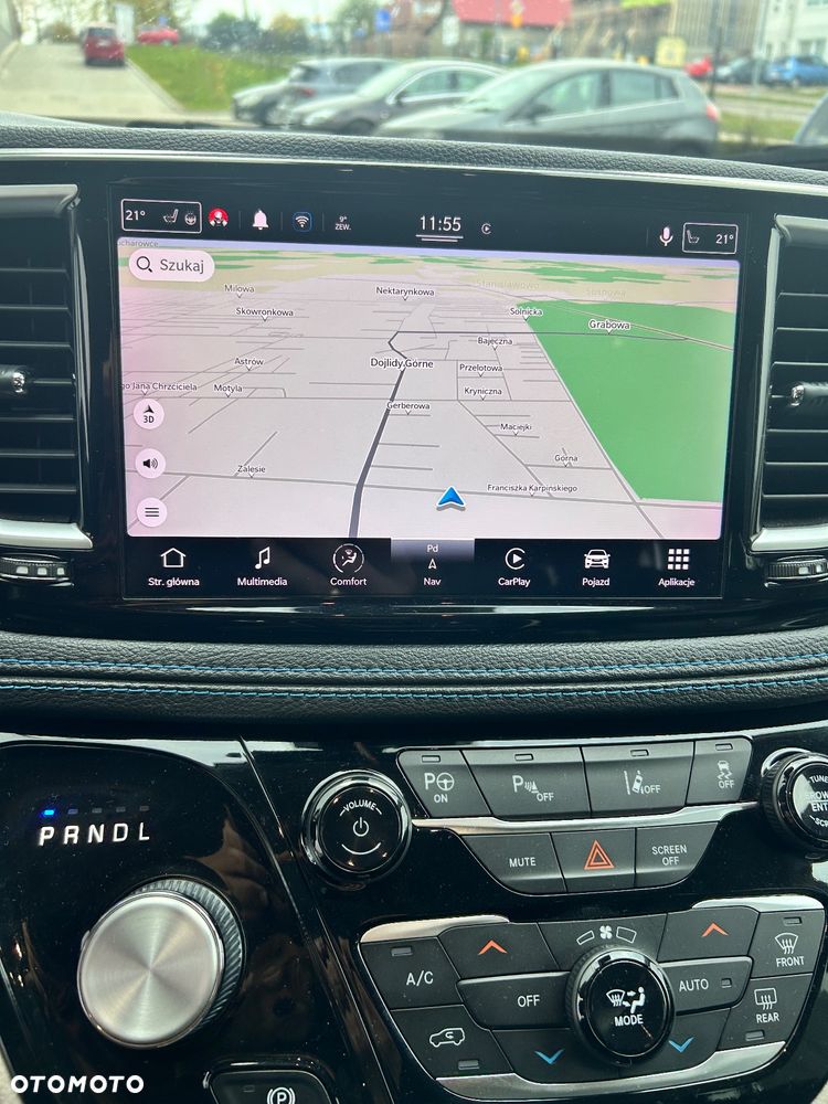 Chrysler Pacifica - 23