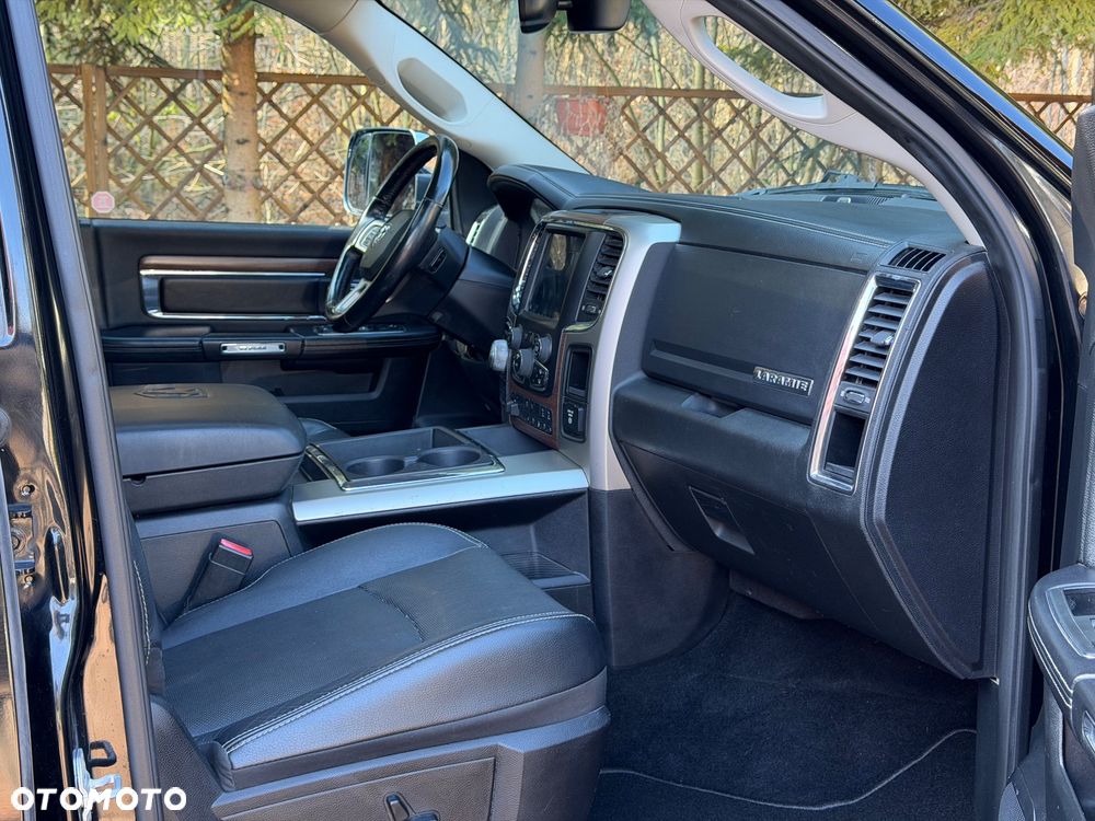 Dodge RAM 5.7 4x4 - 20