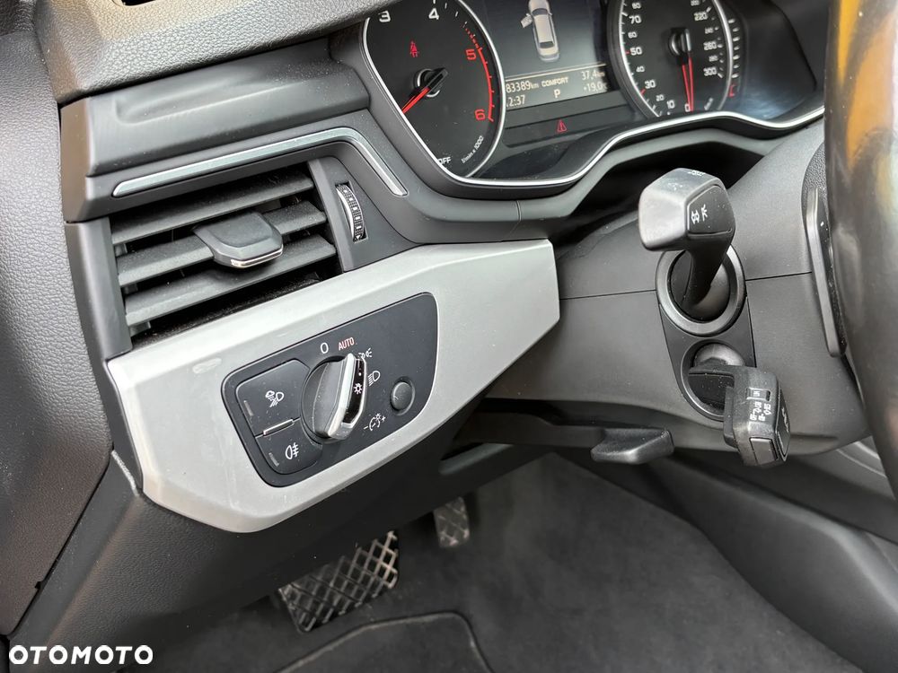 Audi A4 Avant 2.0 TDI S tronic - 16