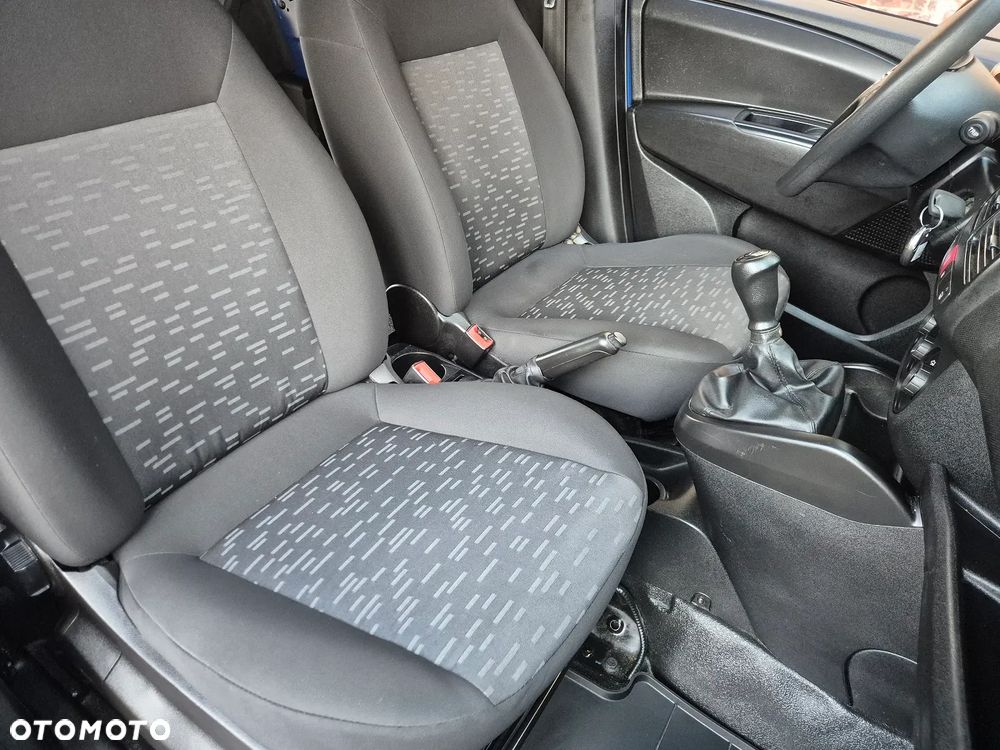 Opel Combo - 31