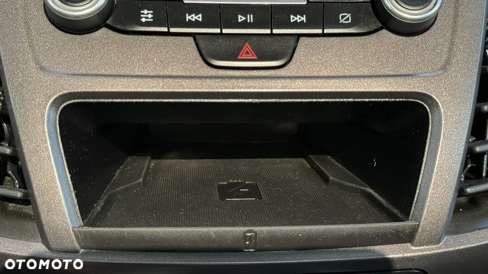 Ford Tourneo Connect Gr 1.5 EcoBlue Active PowerShift - 21