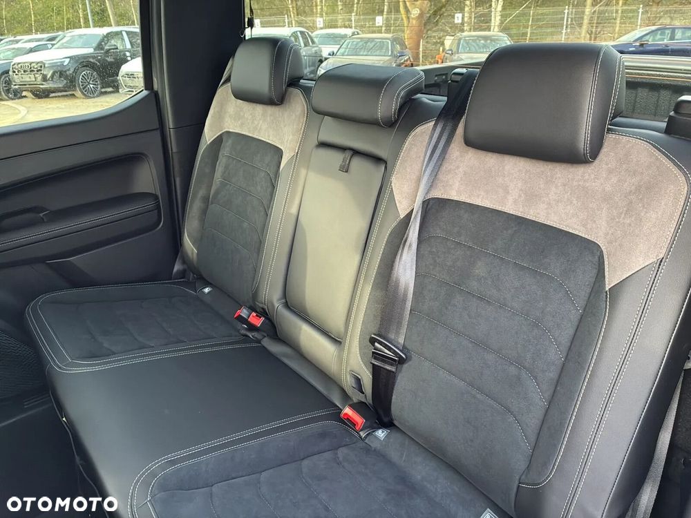 Volkswagen Amarok 3.0 V6 TDi 4MOTION Style - 16