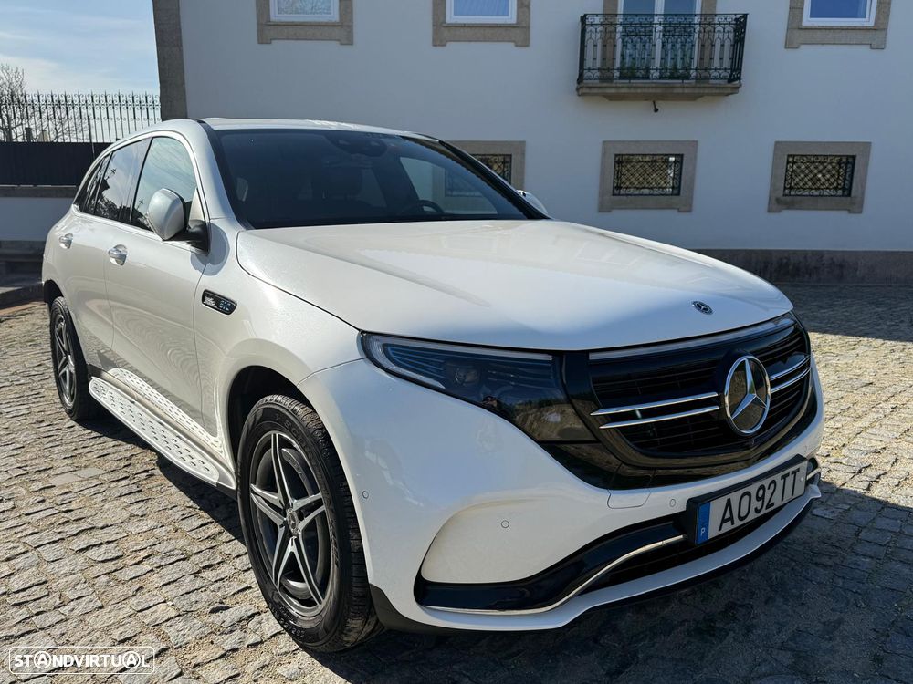 Mercedes-Benz EQC - 8