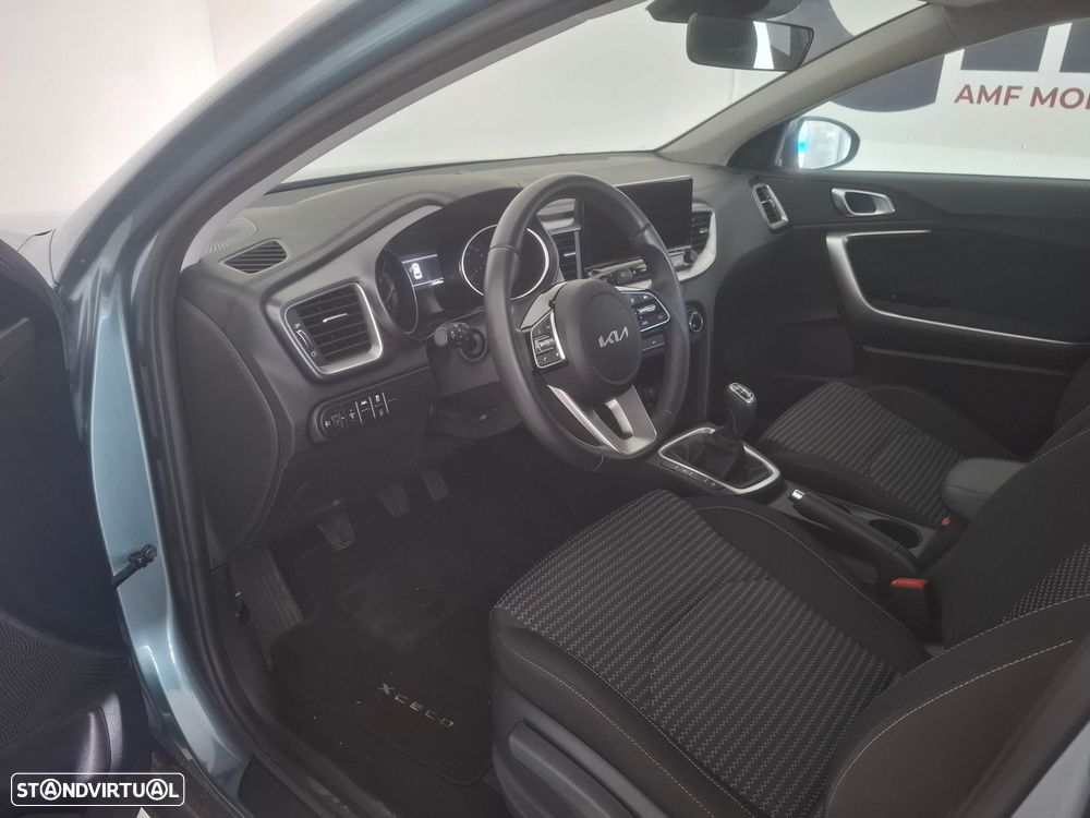 Kia XCeed 1.0 T-GDI Dynamic - 7