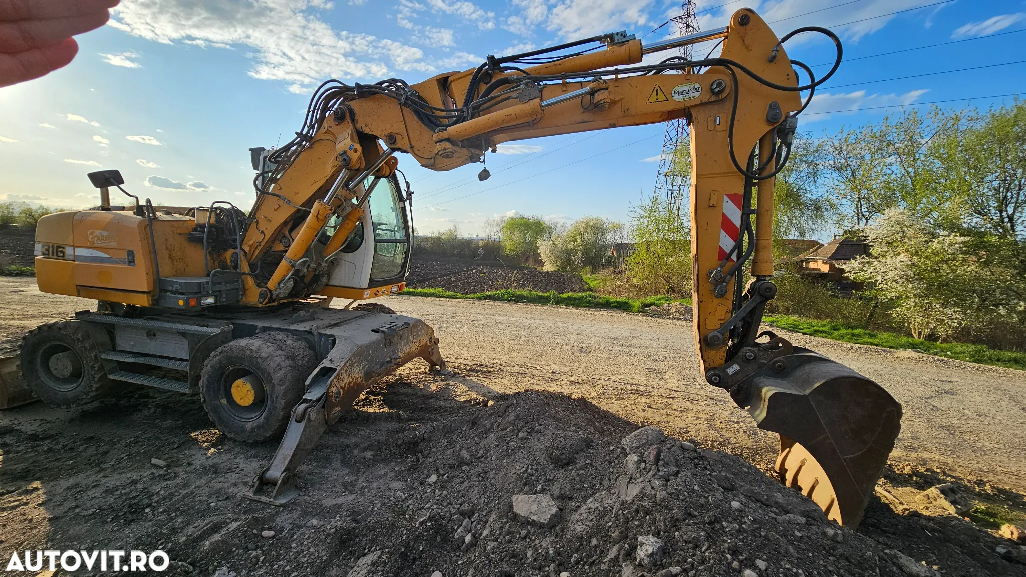Liebherr 316 A Excavator pe roți - 7