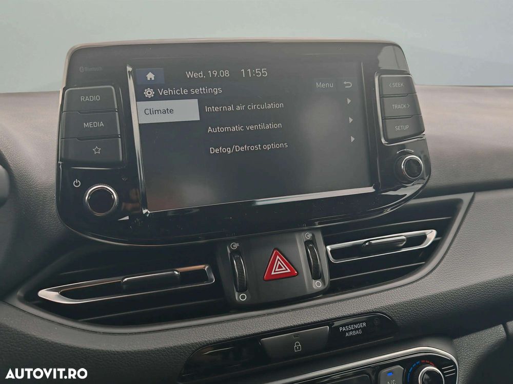 Hyundai i30 1.5 110CP M/T Highway - 23