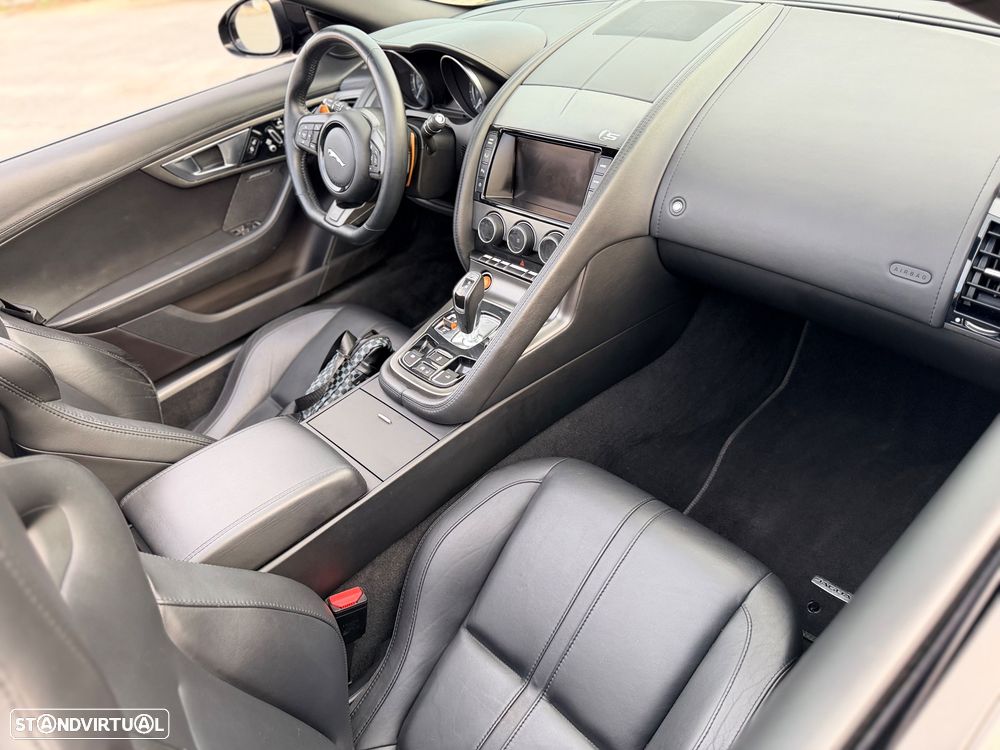 Jaguar F-Type 3.0 V6 S/C S Auto - 12