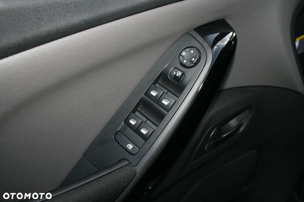 Citroën C4 SpaceTourer - 21