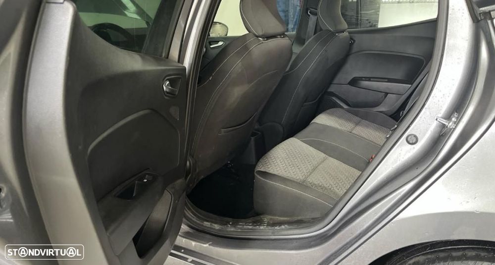 Renault Clio 1.0 TCe Evolution Bi-Fuel - 5