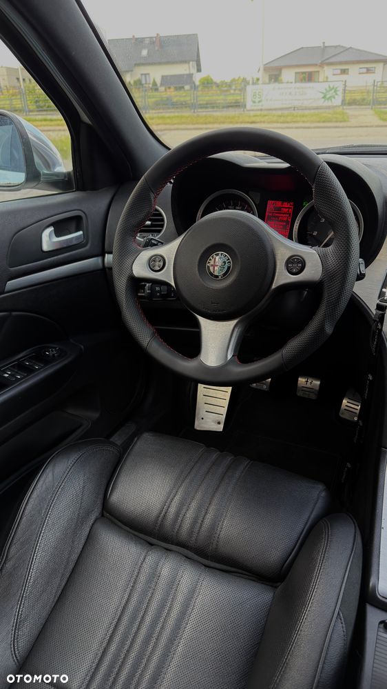 Alfa Romeo 159 1.9 JTDM 16V DPF ti - 5