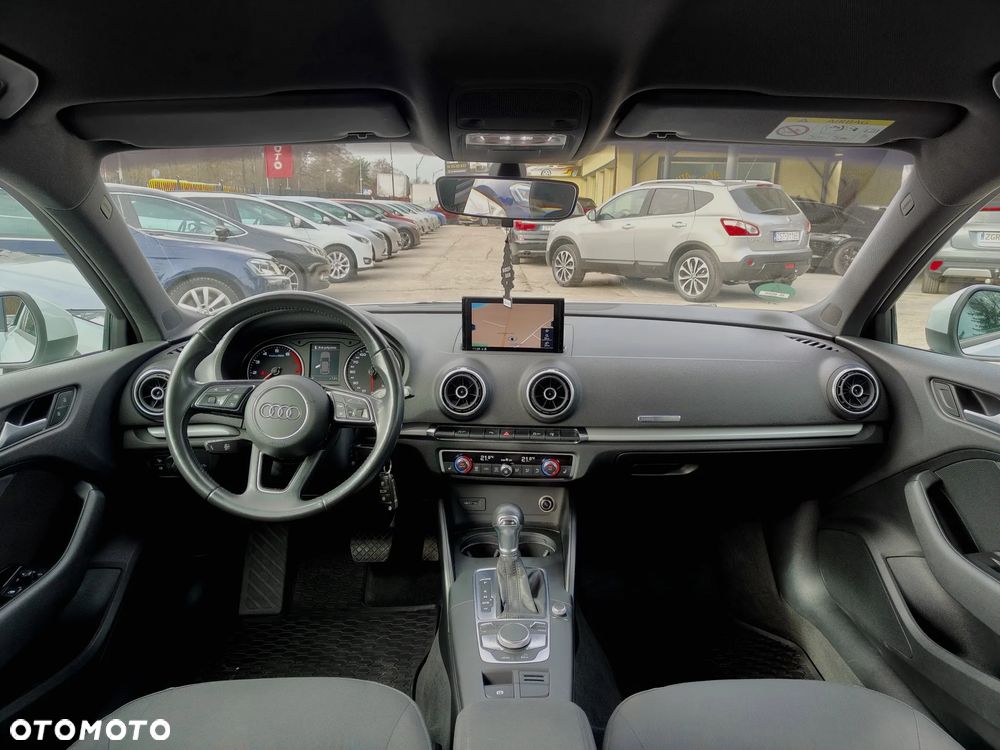 Audi A3 Sportback 35 TFSI S tronic - 7