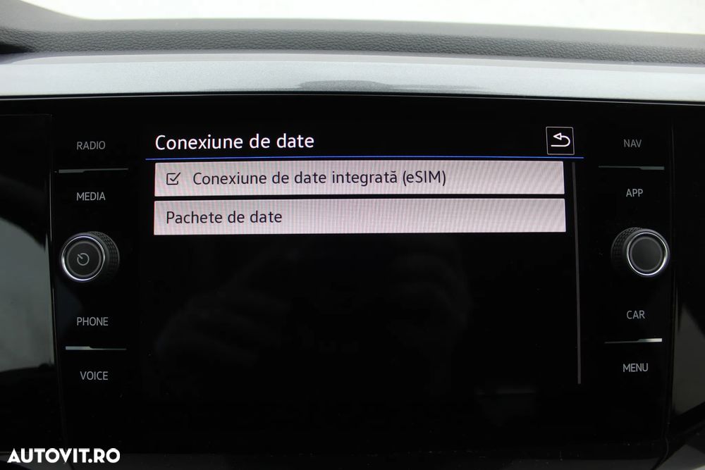 Volkswagen Taigo - 32