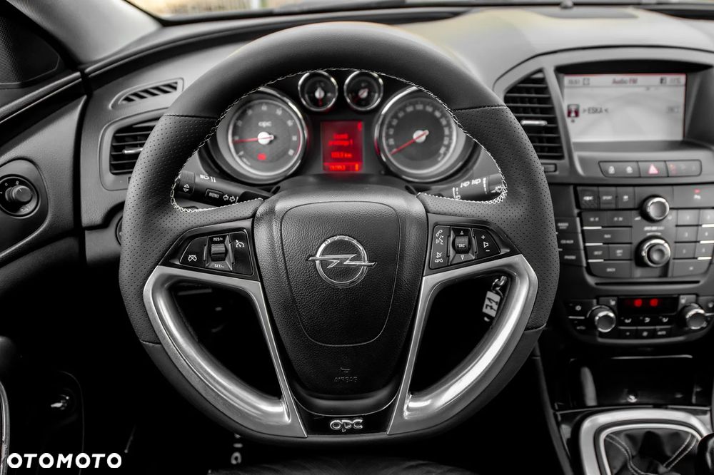 Opel Insignia 2.8 V6 Turbo 4x4 OPC - 28
