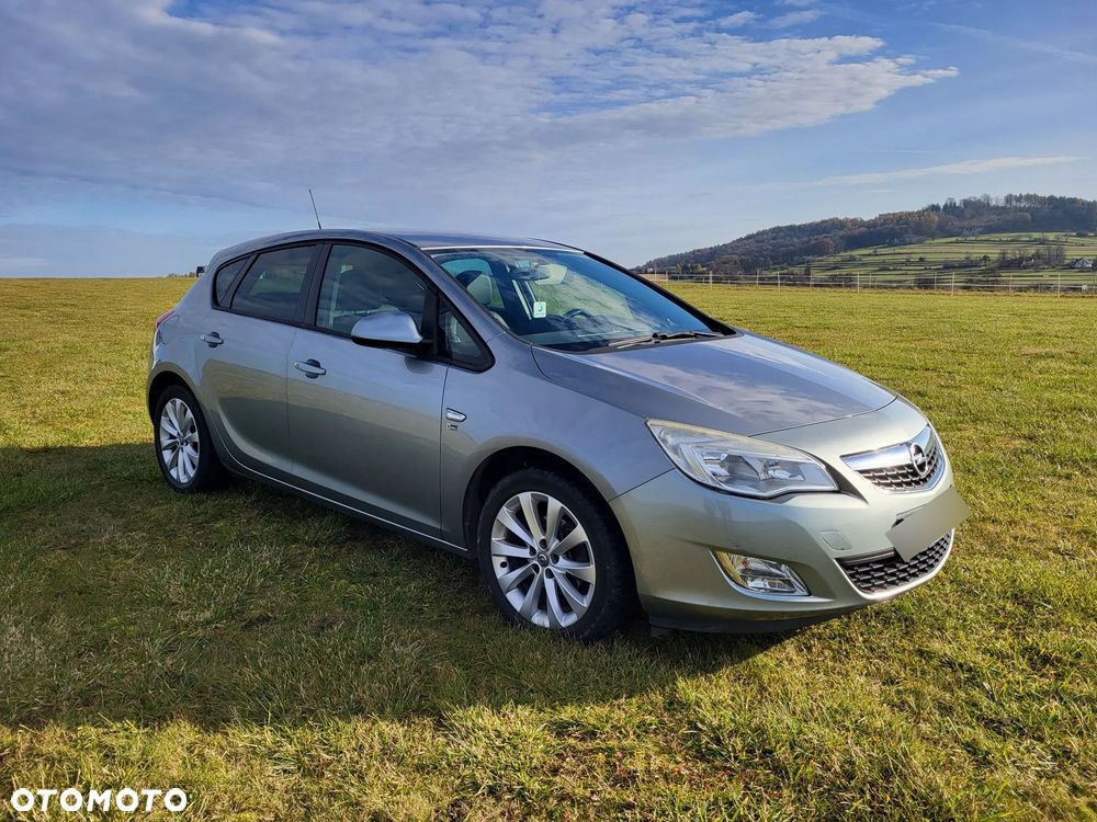 Opel Astra 1.4 T Sport - 1