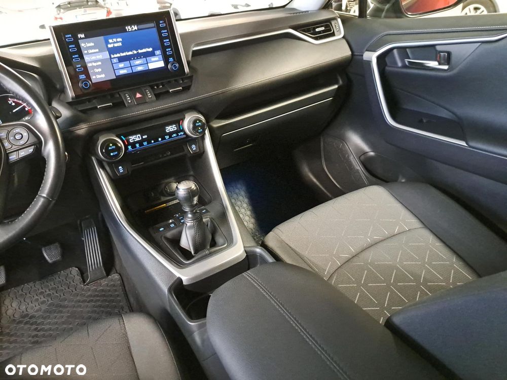 Toyota RAV4 2.0 Comfort 4x4 - 27