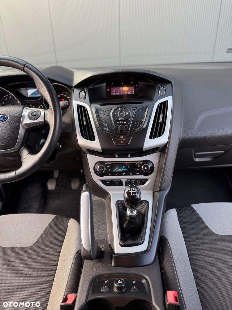 Ford Focus 1.6 EcoBoost Gold X (Edition) - 29