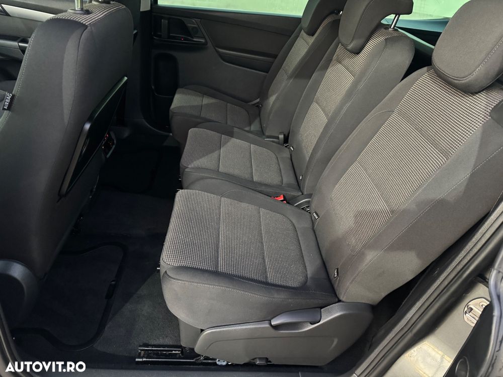 Volkswagen Sharan 2.0 TDI DPF BlueMotion Technology Trendline - 11