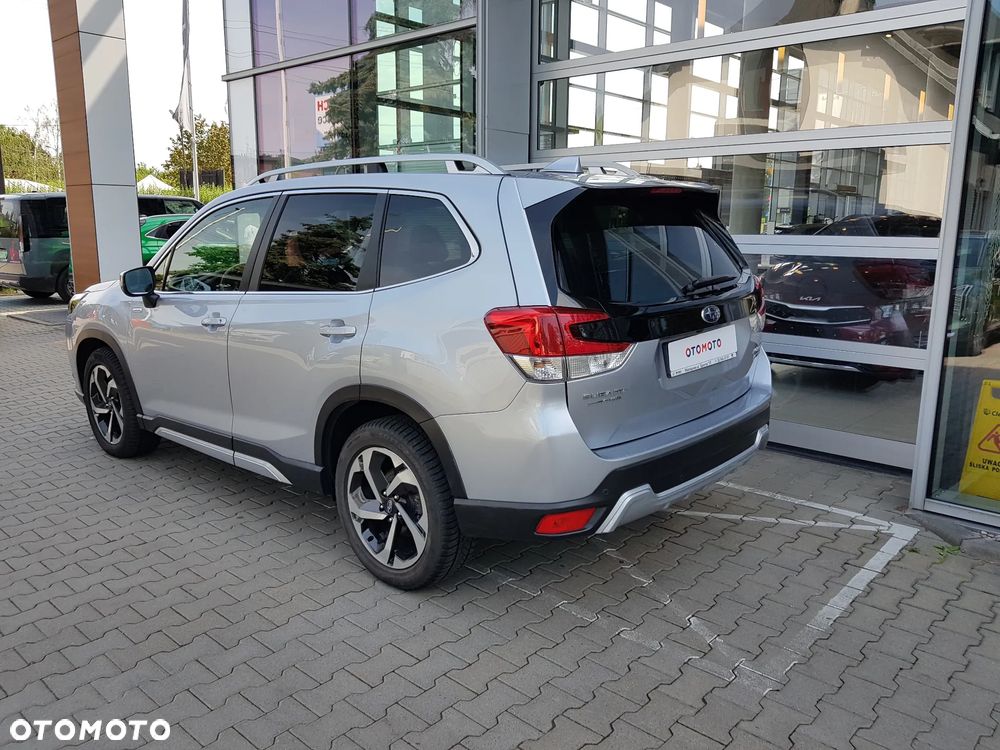 Subaru Forester 2.0i-L Platinum (EyeSight) Lineartronic - 4
