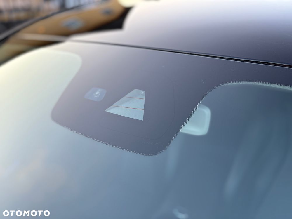 Mercedes-Benz Klasa E 220 d 9G-TRONIC - 33