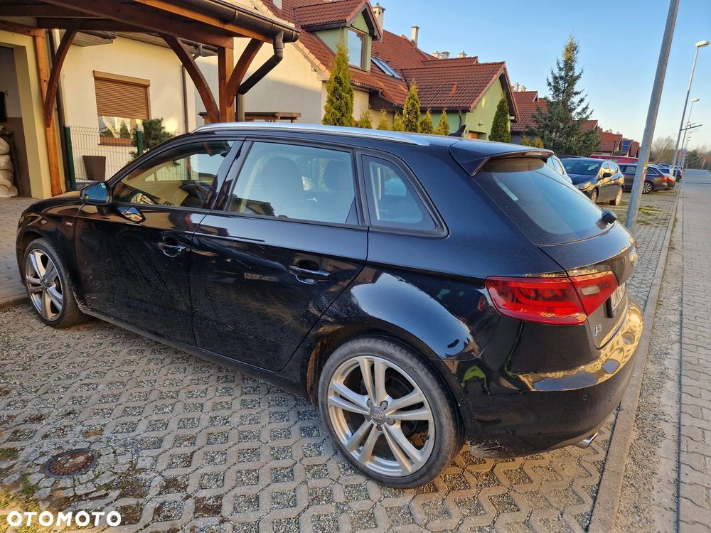 Audi A3 Sportback 1.6 TDI Attraction - 12