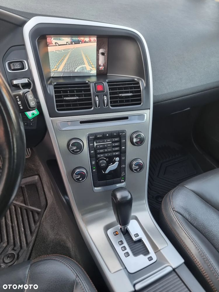 Volvo XC 60 D5 AWD - 16