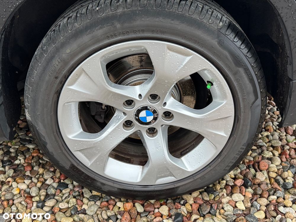 BMW X1 xDrive20i - 11